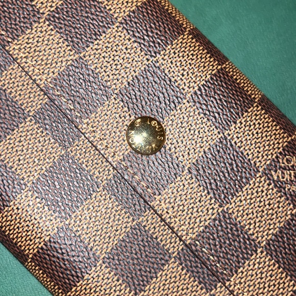 Louis Vuitton Wallet Damier Canvas - Picture 2 of 15